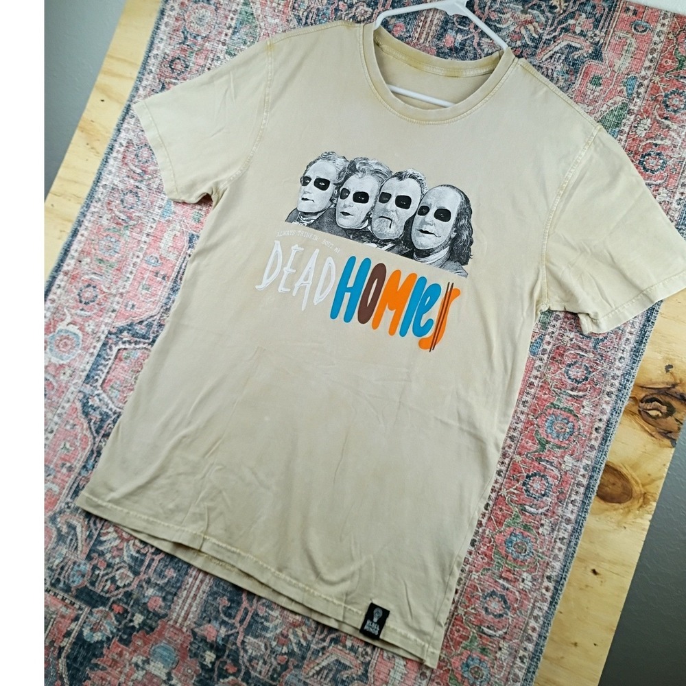 Rebel Minds T-Shirt Mens Medium Tan Dead Homies Graphic Streetwear Tee